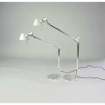 Adjustable Aluminum Table Lamp for Home Office