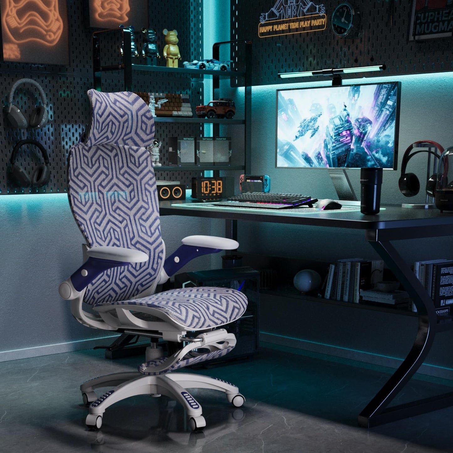 Ergonomic Mesh Office Chair with Footrest and Lumbar Support